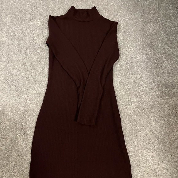 Mock Neck Bodycon Dress - Picture 2 of 2